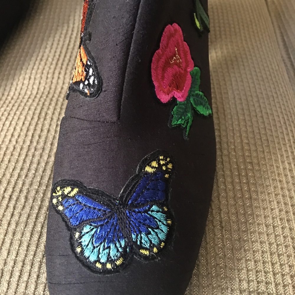 Asos Black embroidered flowers and butterflies ankle boots block heel size 8 - Picture 5 of 11